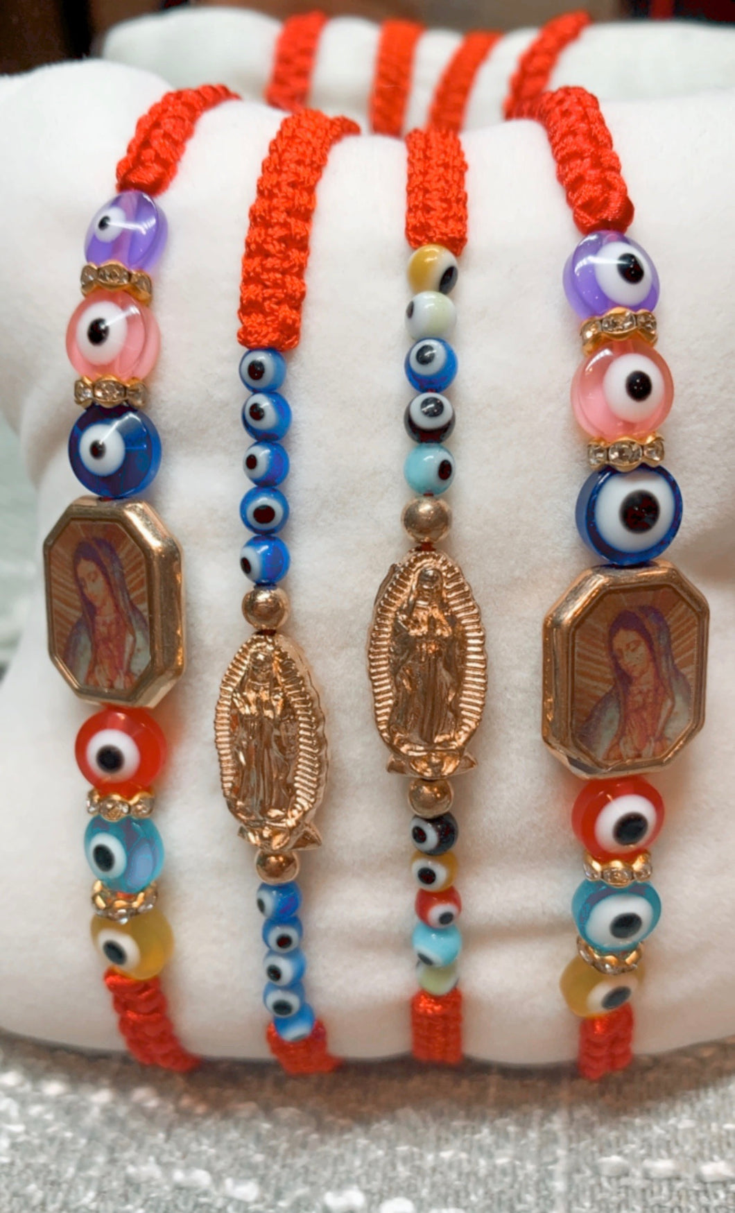 Ojitos con Virgencita 💓