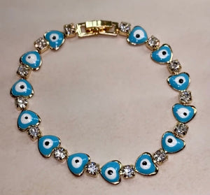 Light blue, evil eyes 🧿